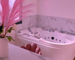 Pink Room by Loveroomeo Pontarlier